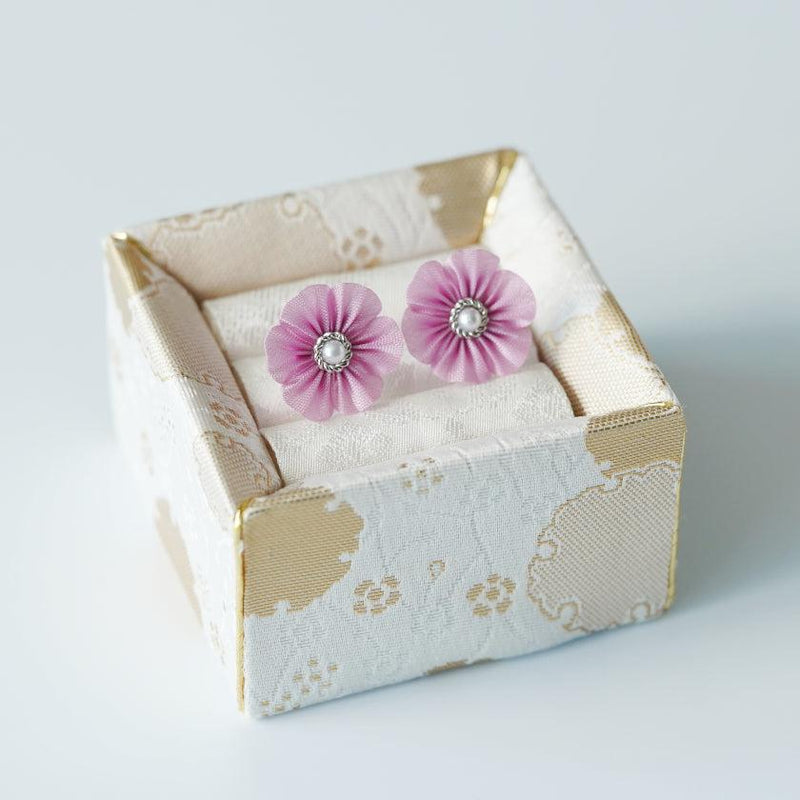 [อุปกรณ์เสริม] ดอกไม้ผ้า Yurushi (สีชมพู) | Tsumami Kanzashi