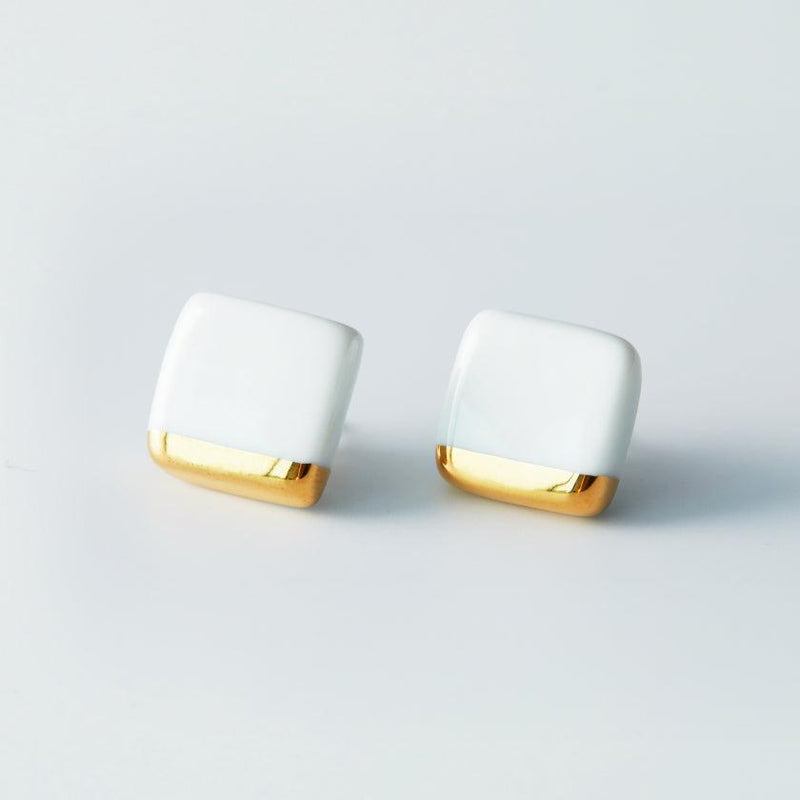 [刺耳的耳環]白色瓷正方形| 6.Kiln | Imari-Arita商品