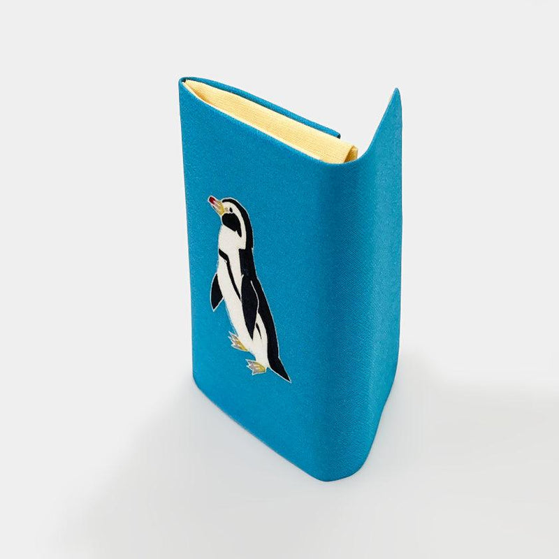 [กระเป๋าเงิน / กระเป๋า] Penguin ผู้ถือนามบัตร | Kaga Yuzen | J.Flavor * Hiroyuki Kikuta