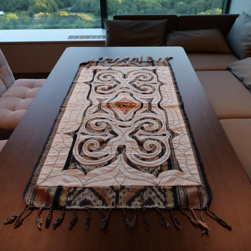 [Tapestry] Haruko Araki | งานฝีมือของ Ainu