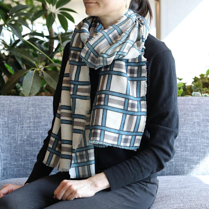 [ผ้าพันคอ] lattice (สีขาว, สีน้ำเงิน, & สีเทา) | การย้อมสี Kyo Yuzen | Nogiguchi Kihei
