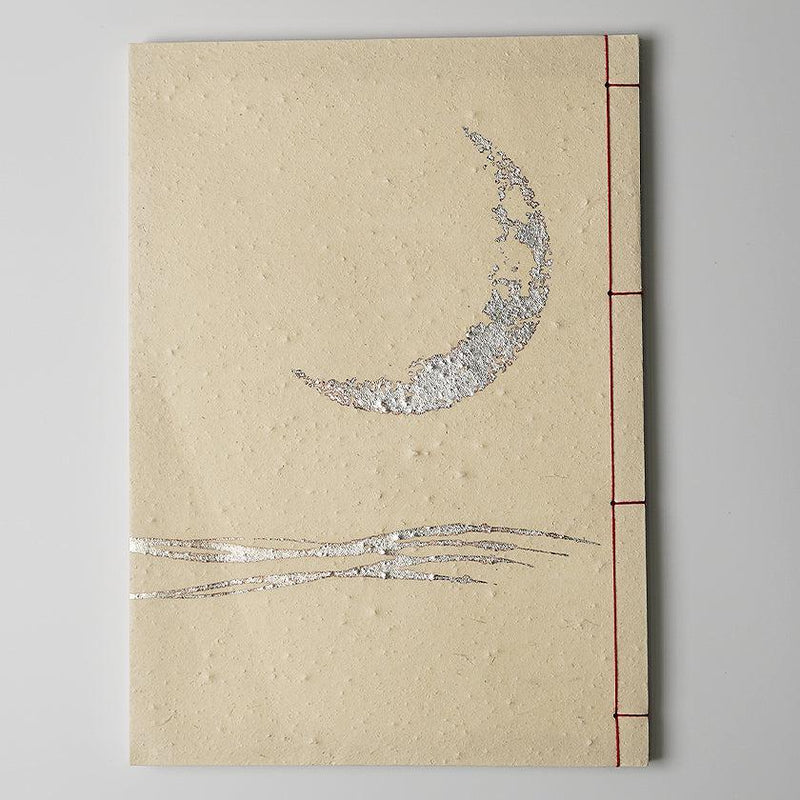 [เครื่องเขียน] Notebook Crescent Moon (สีขาว) | Karakami (กระดาษญี่ปุ่น) ｜ keibifugetsu