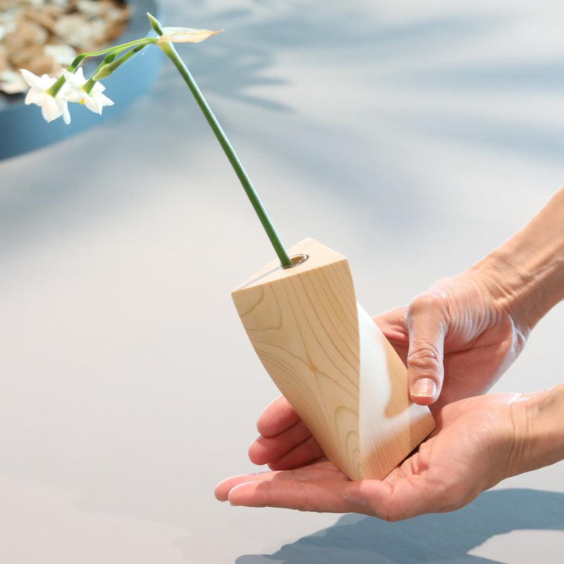 [花瓶]花瓶（三角形A）|木工|基諾 - 薩基