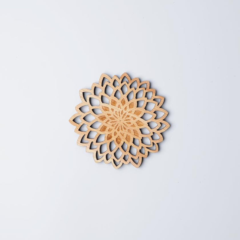[Coaster] Chrysanthemum | การพิมพ์และการแกะสลัก Kyo-Yuzen | Sansai Studio