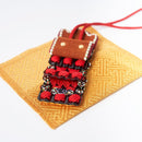 The pattern on the inner bag may vary depending on the product.