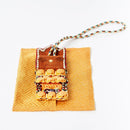 The pattern on the inner bag may vary depending on the product.