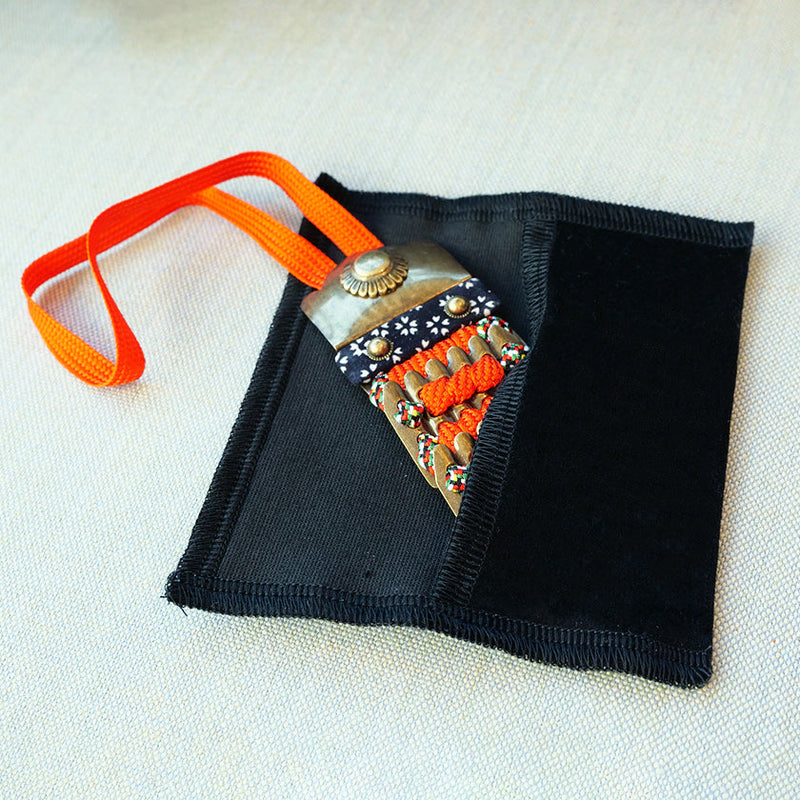 [Amulet] Kazari Koyoroi® Mini Gold (ถักเปียสีแดง) | Art Armor เกราะเกียวโต