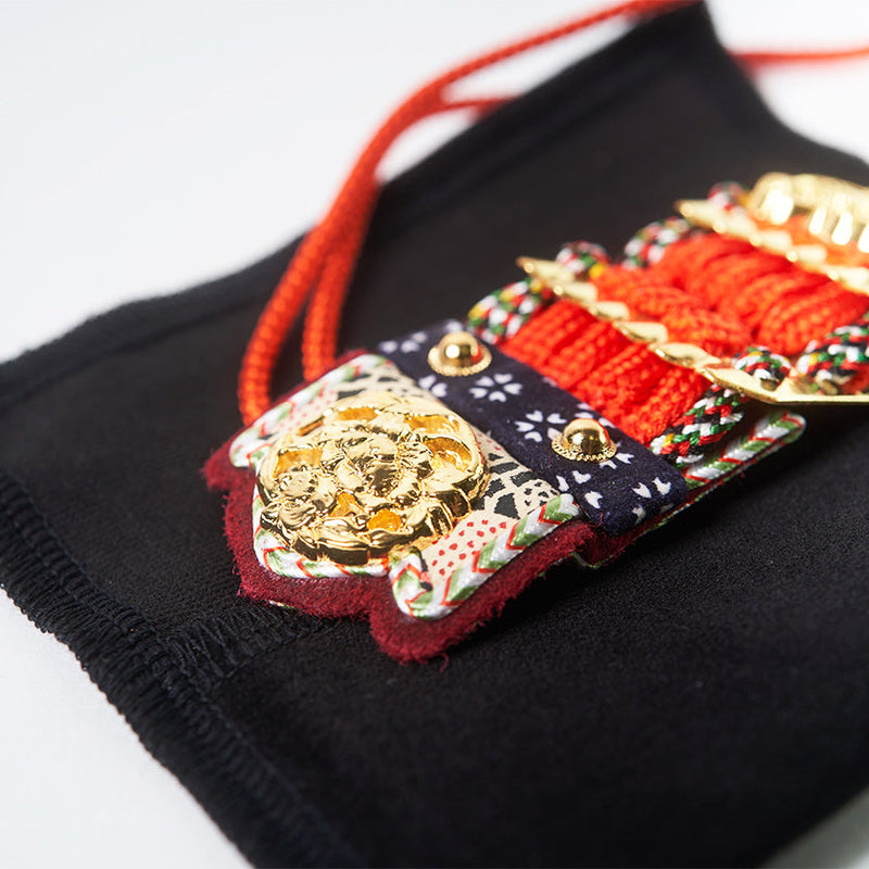 [AMULET] KAZARI KOYOROI® MINI GOLDLEAF (RED BRAID) | Art Armor| Kyoto Armor