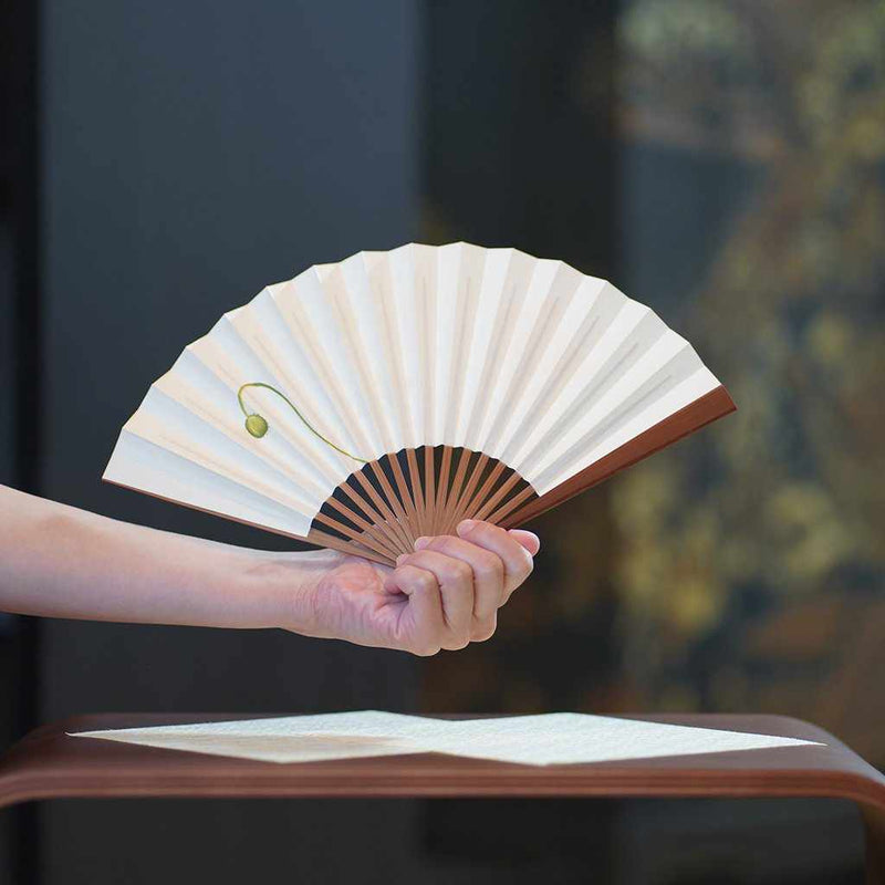 [พัดลมมือ] ด้ายทองพลัมสีขาว Karaki Bamboo 195 | Fankindo Fukatsu Hand Fan | เอโดะพับพัดลม