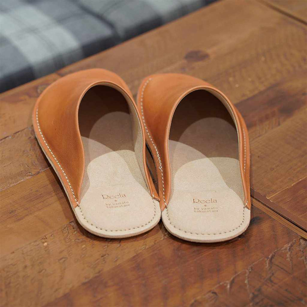 Slippers] Reela Wax Leather Room Sabo (Camel) | Leather processing